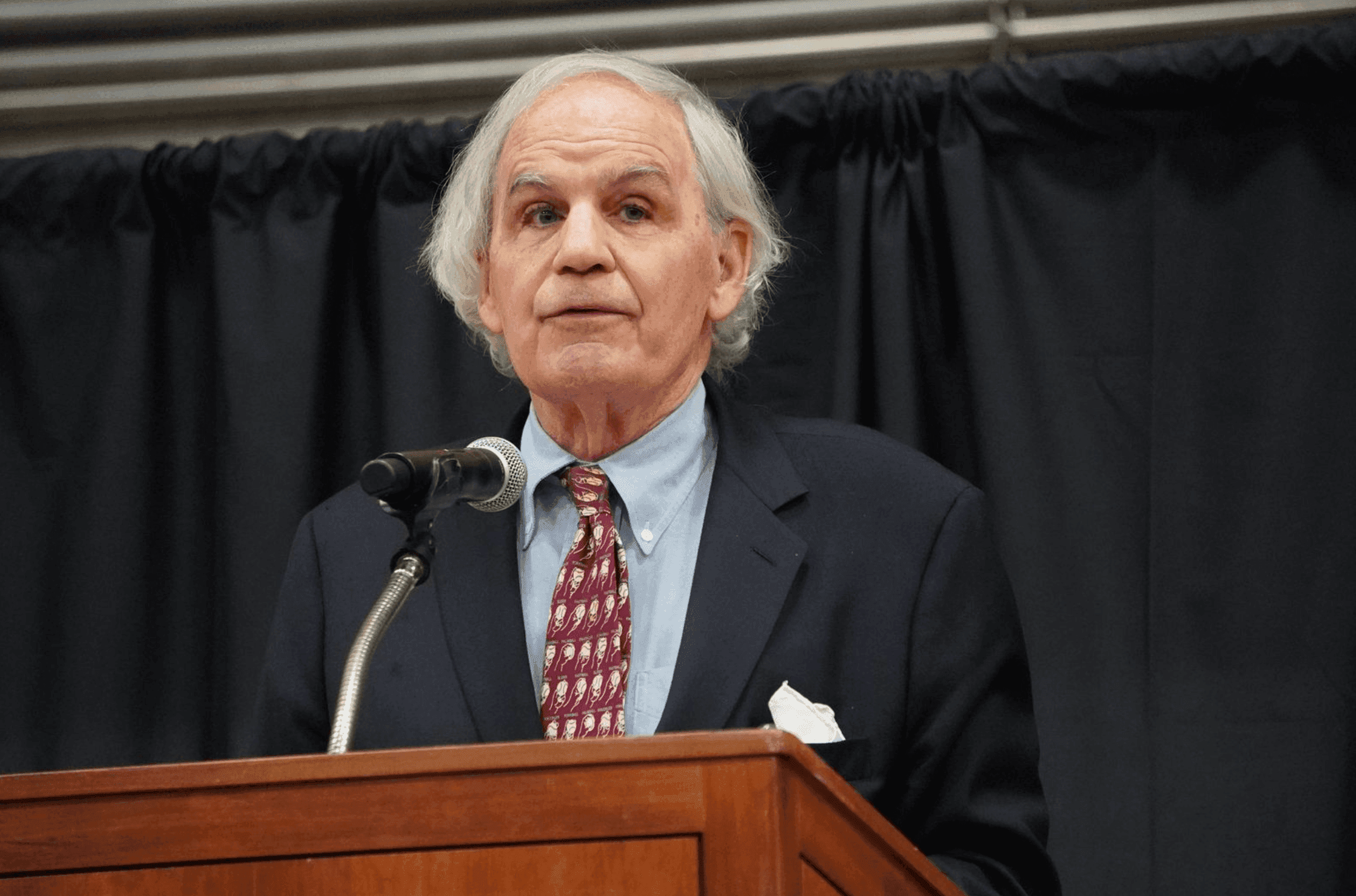 On Friday, Oct. 24, Phillips Exeter Academy presented the John and Elizabeth Phillips Award to James E. (Wick) Sloane ’71. Throughout his speech, Sloane said, “Return often. Show us your trophies and your scars.” Annually, this assembly represents something very special to the Academy. Awarded in October, “The John and Elizabeth Phillips Award is given to an alum … whose life demonstrates co-founders John and Elizabeth Phillips’ ideal of goodness and knowledge united in noble character and usefulness to mankind.” It extends beyond a simple plaque. It is a physical commemoration of non sibi, a commitment to service for the good of others. It is this ideal that builds the foundation of life at PEA, one that Sloane exemplifies in his work.